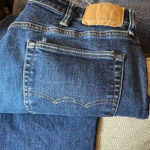 Men’s American Eagle jeans….size 38x32